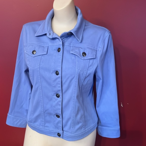 Like new Ruby Rd. petite 6 button jacket - Picture 3 of 14
